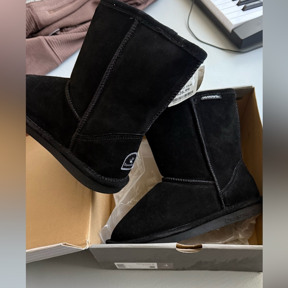 Bearpaw Eva Youth Black Boots- youth 4